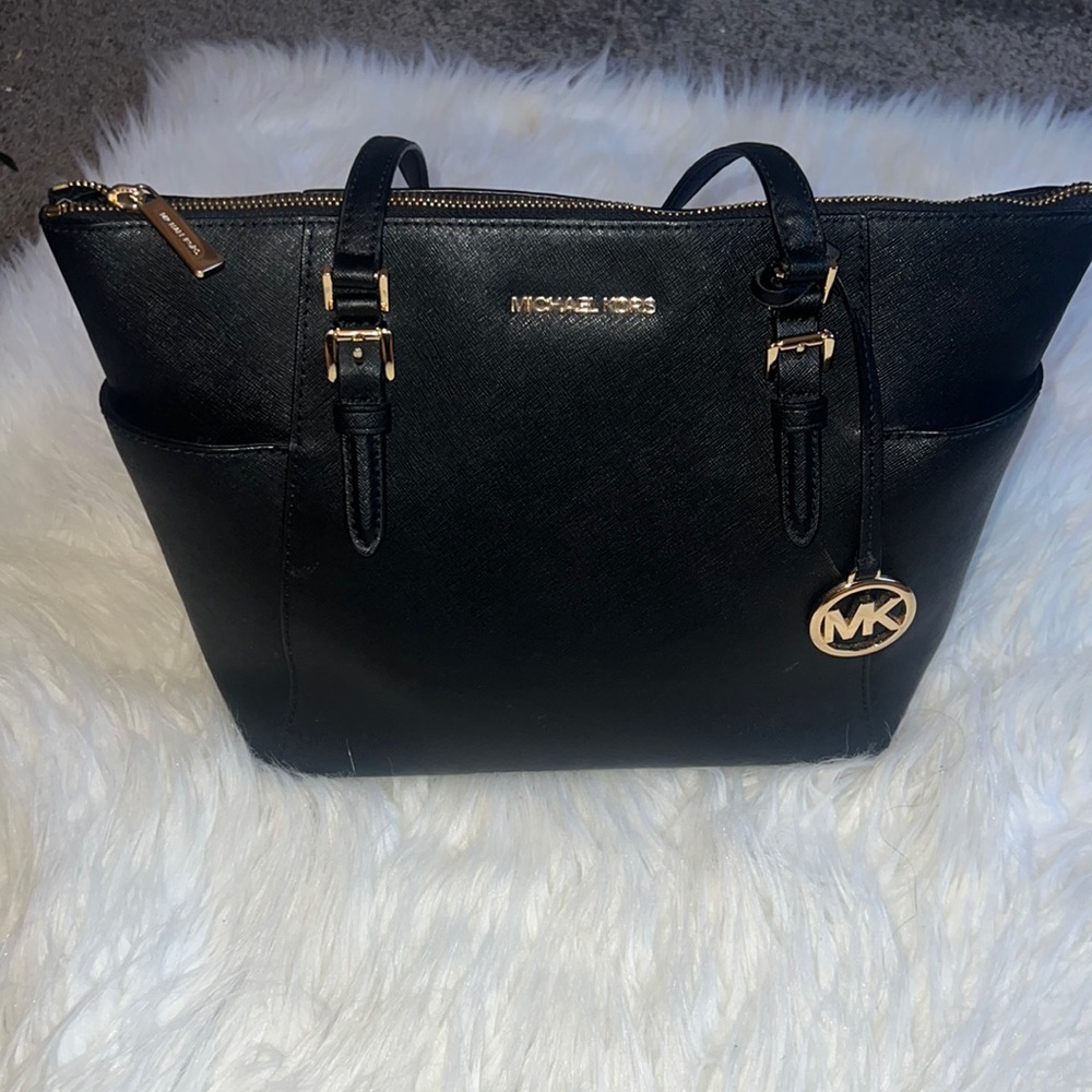 MK Purse